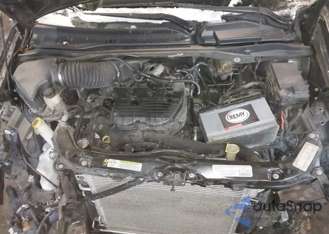 2013 Dodge Grand Caravan Sxt z USA, uszkodzony, nr VIN 2C4RDGCG4DR521098